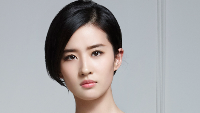 Đừng nhìn tướng tai, hãy soi vào 'cửa sổ tâm hồn' biết ngay tương lai vận mệnh nữ hoàng hay nghèo bền vững