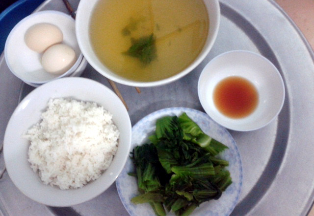 4 quan niệm sai lầm trong ăn uống sau sinh nhiều mẹ Việt "tin sái cổ"