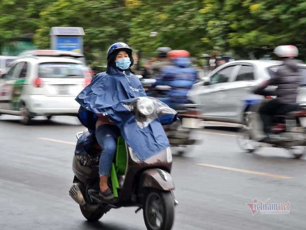 Miền Bắc chìm trong giá rét, Hà Nội giảm còn 10 độ