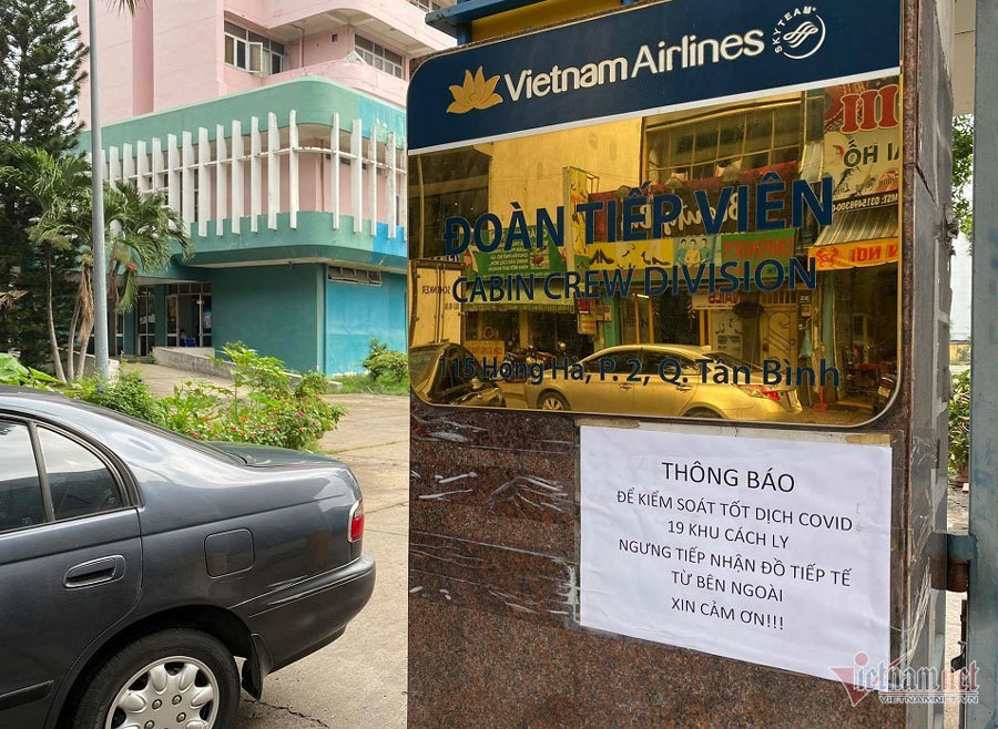 Nam tiếp viên Vietnam Airlines làm lây lan Covid-19 bị khởi tố