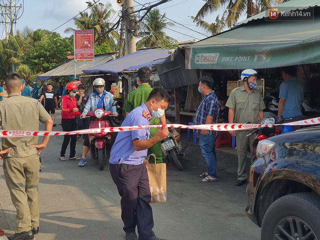 Cháy nhà ở Sài Gòn khiến 6 người trong gia đình tử vong, người thân khóc ngất tại hiện trường