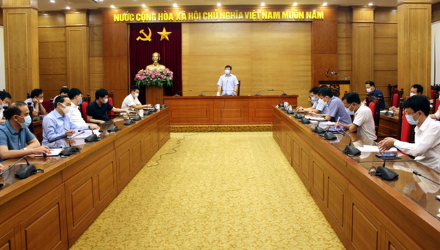 Thêm 8 ca, nghi ngờ dương tính Vĩnh Phúc họp khẩn ngay trong đêm
