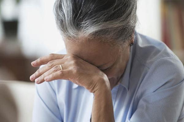 Con gái làm người thứ ba, cha mẹ nào mà không muối mặt
