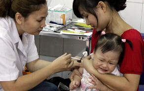 Sắp tiêm vacxin sởi-rubella miễn phí cho trẻ 1-14 tuổi