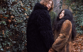 John Lennon và Yoko: Chuyện yêu qua trang phục 