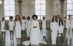 Hình ảnh đầu tiên về váy cưới sang trọng của Solange Knowles