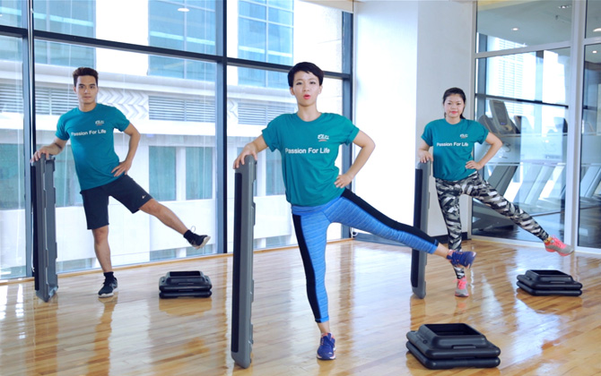  30 phút làm thon gọn và săn chắc cơ thể với bài tập E-Bums & Tums