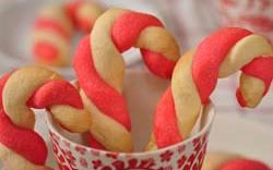 Bánh gậy Candy Cane giòn giòn cho lễ Giáng sinh