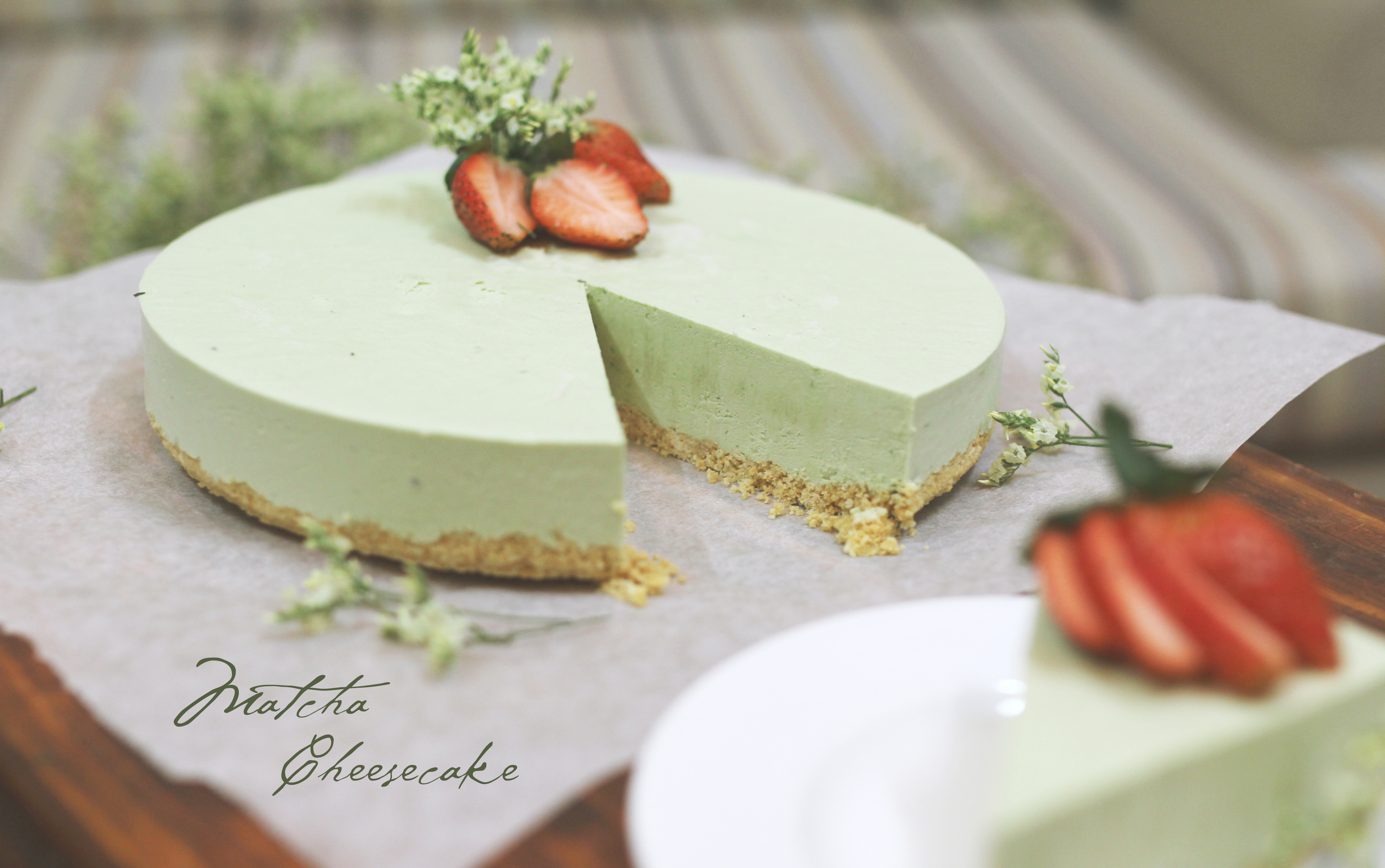 Cách làm cheesecake trà xanh thật ngon mà không cần lò nướng