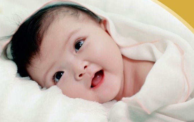 Giải mã ngôn ngữ của trẻ sơ sinh