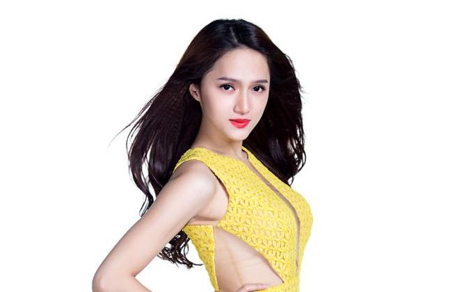 “Chết mê" phong cách thời trang của Hương Giang Idol