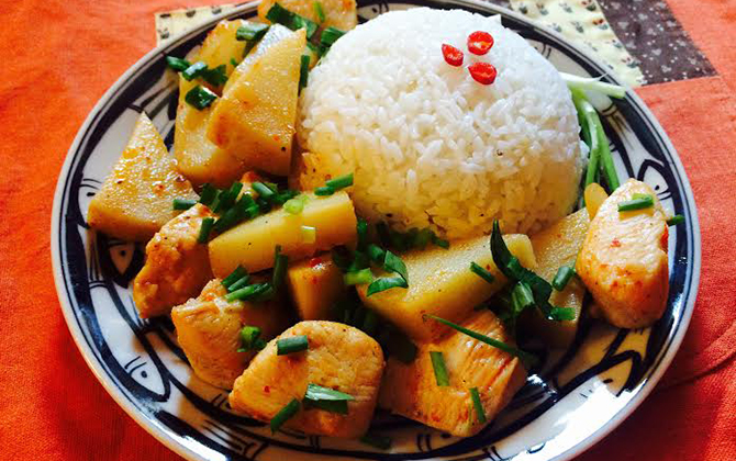 Gà xào măng còn gì đơn giản hơn
