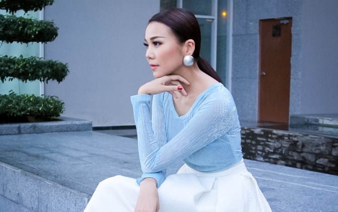 Style hàng hiệu đẳng cấp của Thanh Hằng khi ngồi ghế nóng Vietnam's Next Top Model