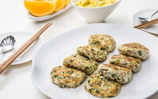 Tạm biệt tháng 7 âm với món chay đậu phụ rau củ chiên