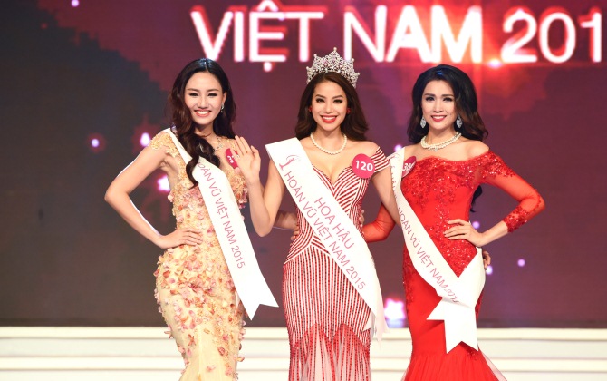 Vượt bão scandal, Phạm Hương đăng quang Hoa hậu HVVN 2015