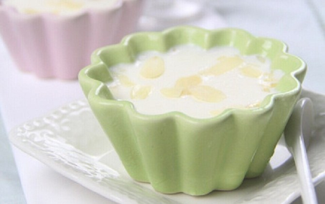 Thơm lừng gian bếp với món pudding hạnh nhân