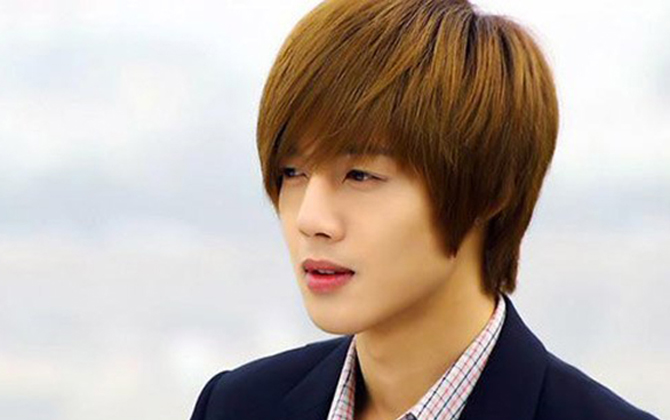 Kim Hyun Joong kiểm tra ADN để nhận "con rơi"