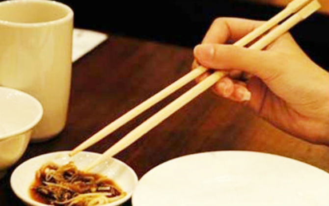 Kết quả kiểm nghiệm 10 mẫu đũa dùng một lần ở VN