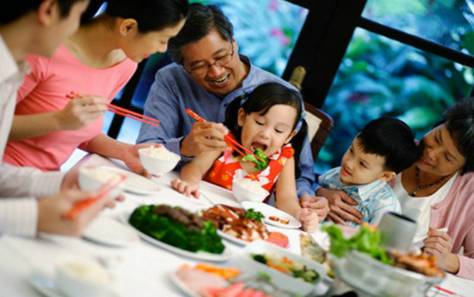Những thực phẩm nên và không nên ăn nhiều vào dịp Tết