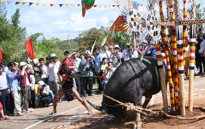 4 lễ hội kinh dị nhất Việt Nam khiến du khách 'sợ xanh mặt'