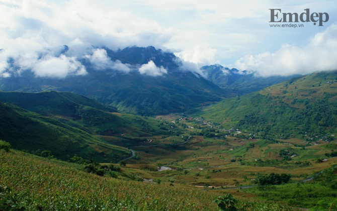 Khám phá những cung đường mang tên 'miền đá'