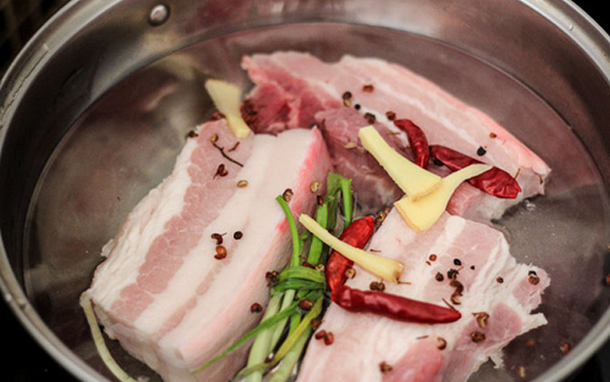 Mẹo giữ thịt heo tươi mà không cần cho vào tủ lạnh