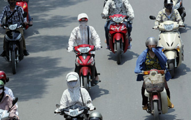 Dự báo thời tiết 11/4/2016: Nắng nóng nhiều nơi trên cả nước