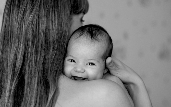 10 điều khủng khiếp mẹ sẽ trải qua sau khi con chào đời