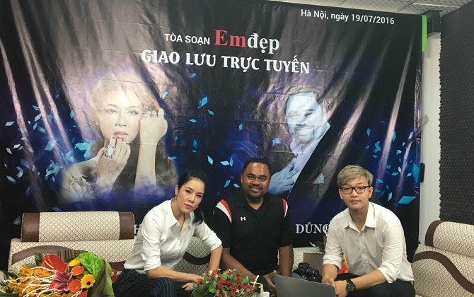 Dũng Taylor: 'Hôn nhân chỉ là tờ giấy, thương yêu là cả cuộc đời'