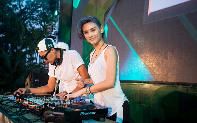 Võ Hoàng Yến: 'Cát-xê nghề DJ dư dả mua đồ hiệu'