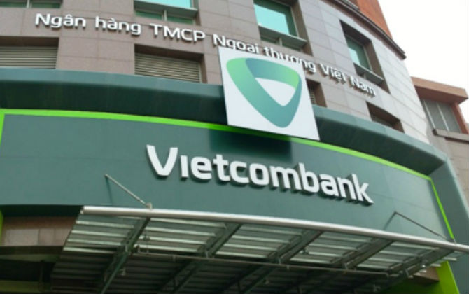 Chủ thẻ Vietcombank bỗng mất 500 triệu trong một đêm