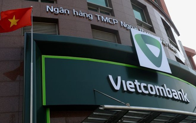 Vụ Vietcombank: Chưa biết đúng sai nhưng thiệt hại thấy rõ
