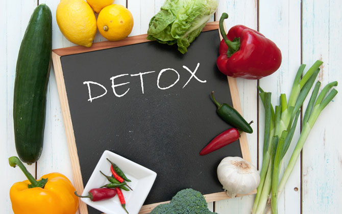 Tự ý detox: Độc chưa kịp thải đã nhập viện cấp cứu