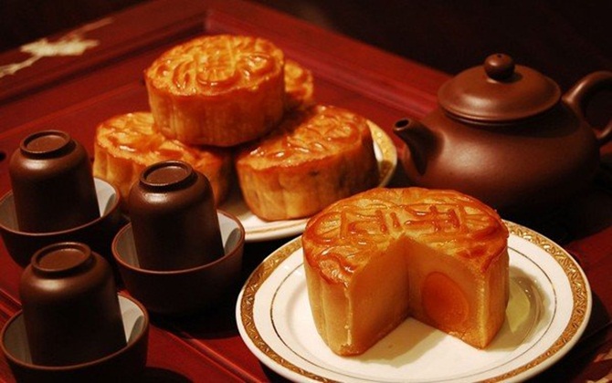 ​Bánh Trung thu: Nỗi lo về dinh dưỡng và an toàn thực phẩm