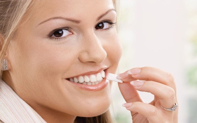 8 mẹo bảo vệ răng miệng chỉ tốn của bạn 1 phút
