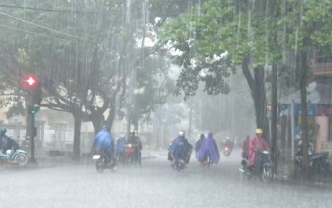 Cảnh báo mưa diện rộng từ miền Bắc tới Huế
