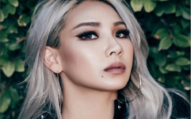 Sao vất vả vì cặp lông mày thưa thớt