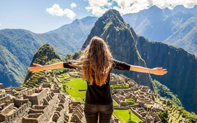 Bí quyết 'sống sót' sau 4 ngày cuốc bộ đến kỳ quan Machu Picchu