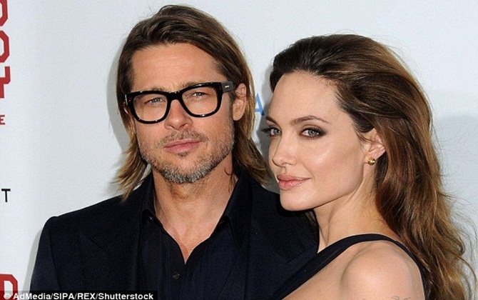 Chia tay Angelina Jolie, Brad Pitt cũng muốn giành quyền nuôi con