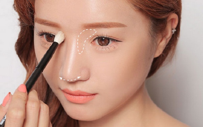 Trang điểm bắt sáng: Highlighter khác Illuminator chỗ nào?