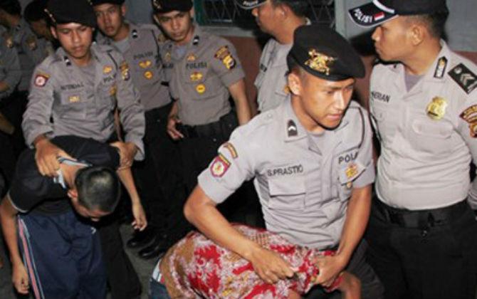 Indonesia ra luật hoạn dâm tặc