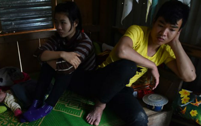 Tiếng khóc nghẹn lời giữa vùng lũ