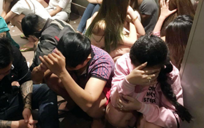 Gần trăm cảnh sát bao vây động lắc của dân chơi Sài Gòn