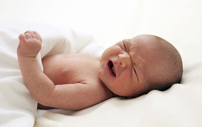 Thấy con khó thở, hãy nghĩ ngay đến bệnh mềm sụn thanh quản