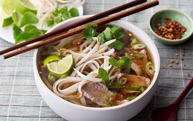 4 nhóm người nên nói không với bún

