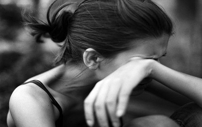 'Mẹ ơi, con vẫn ổn', nhưng sự thật là con ngã quỵ mất rồi...