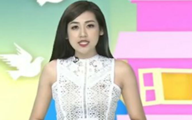 Sự cố hy hữu không ngờ của Á hậu Tú Anh trên sóng VTV1