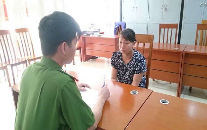 Giúp việc trộm 1.6 tỷ đồng về quê mua xe máy SH cho chồng