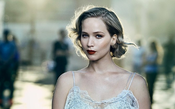 Jennifer Lawrence gợi cảm tựa nữ thần trong loạt ảnh mới