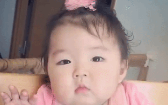 Tin nổi không, có tới 36 triệu lượt xem cho clip của cô bé đáng yêu này